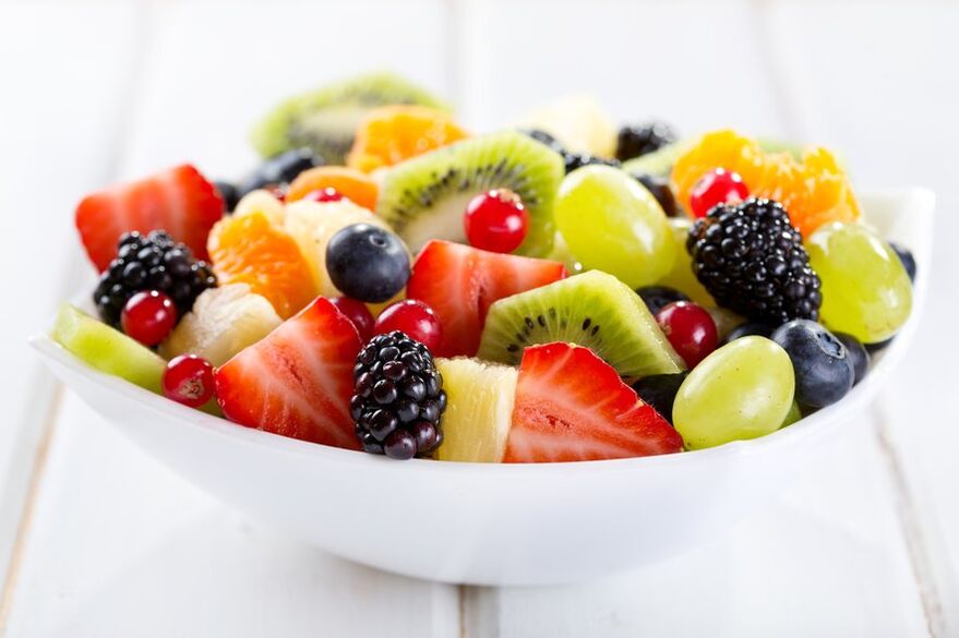Ensalada de frutas en tu menú dietético favorito
